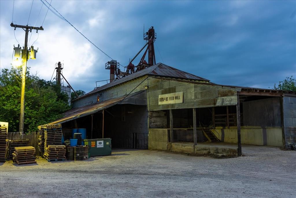 L Godley - Commercial Sale