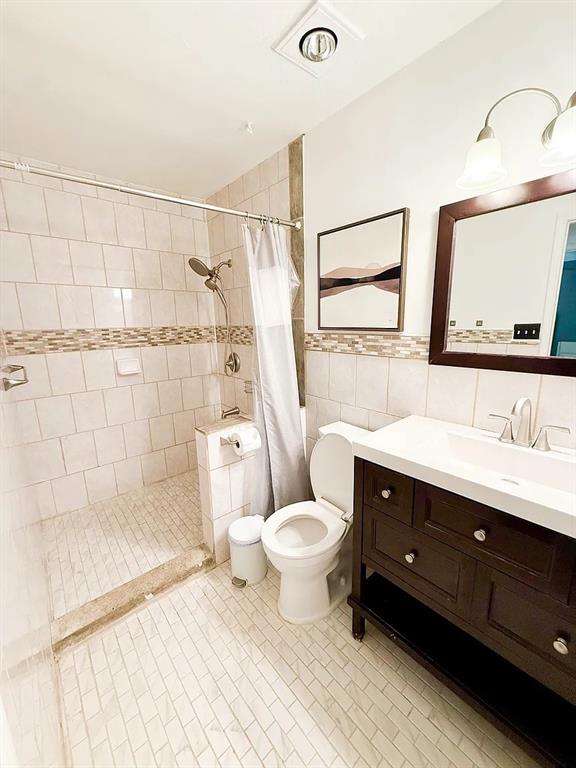 Colony 25 - Residential Lease