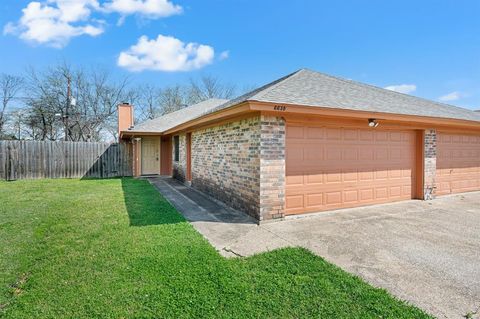 6630 Parkview Lane North Richland Hills TX 76182