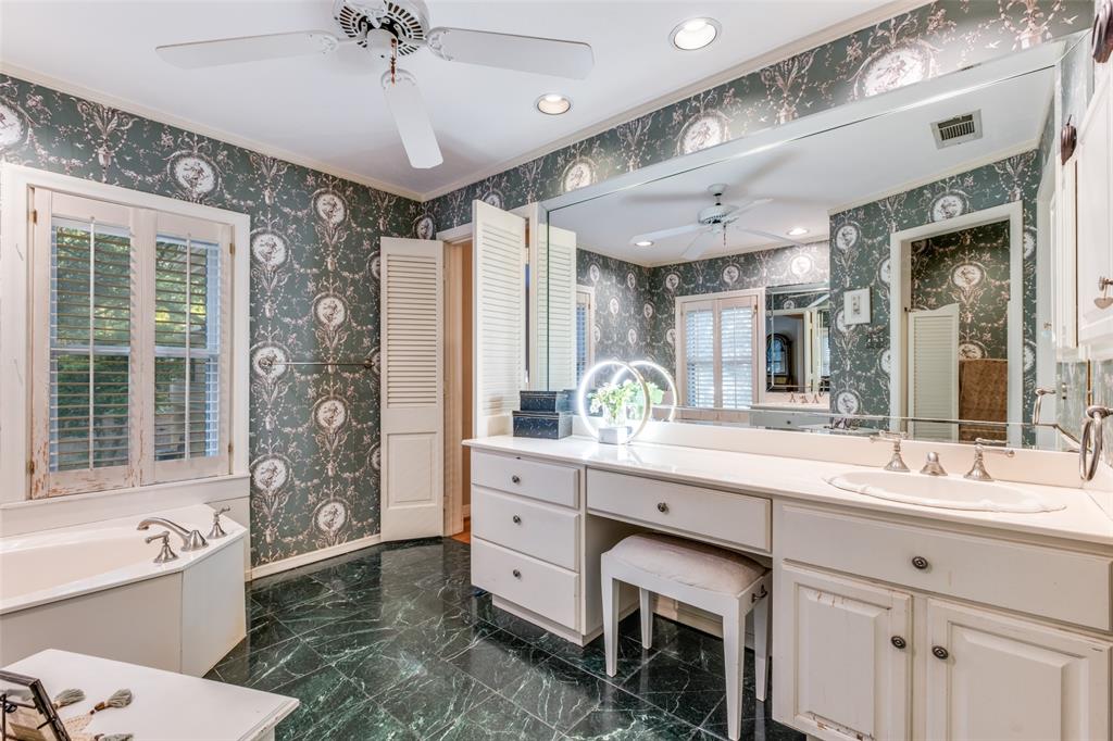 Country Club Estates - Residential