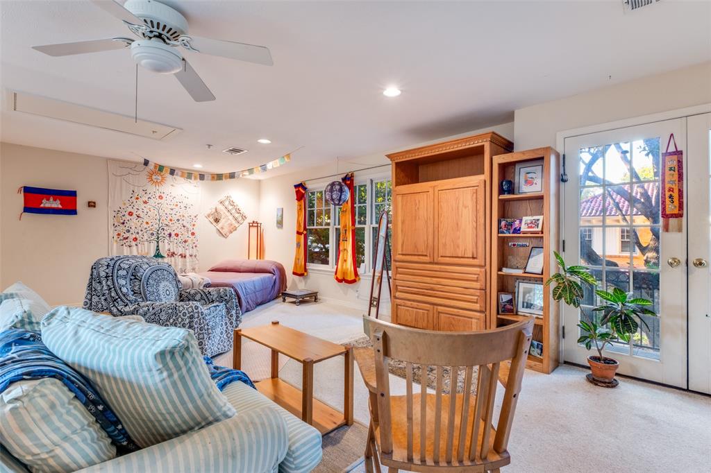 Country Club Estates - Residential