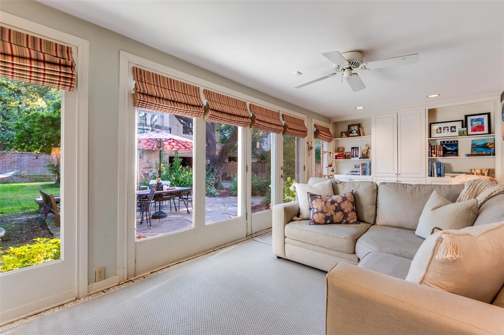 Country Club Estates - Residential