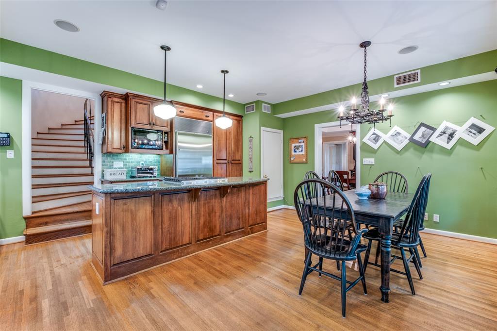 Country Club Estates - Residential