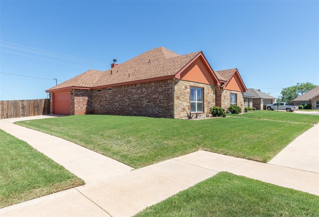 7201 Mcleod Drive