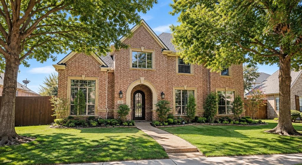 1255 Timber Lane