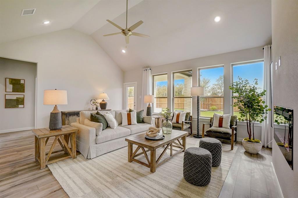348 Lacy Oak Lane