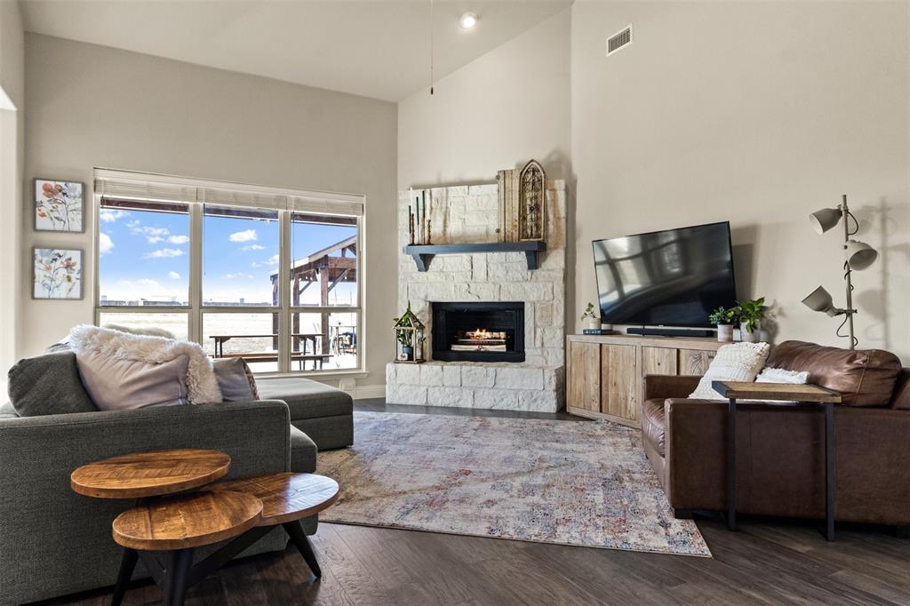 1133 Barrix Drive