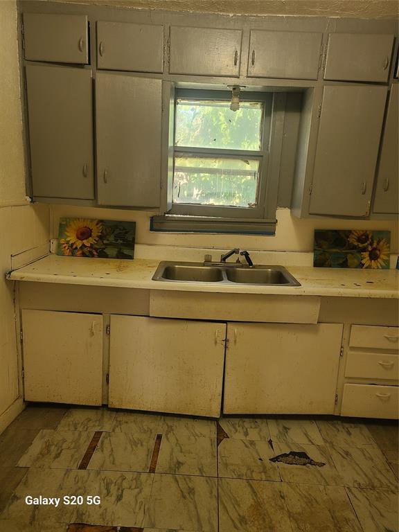 2524 S 9th Street