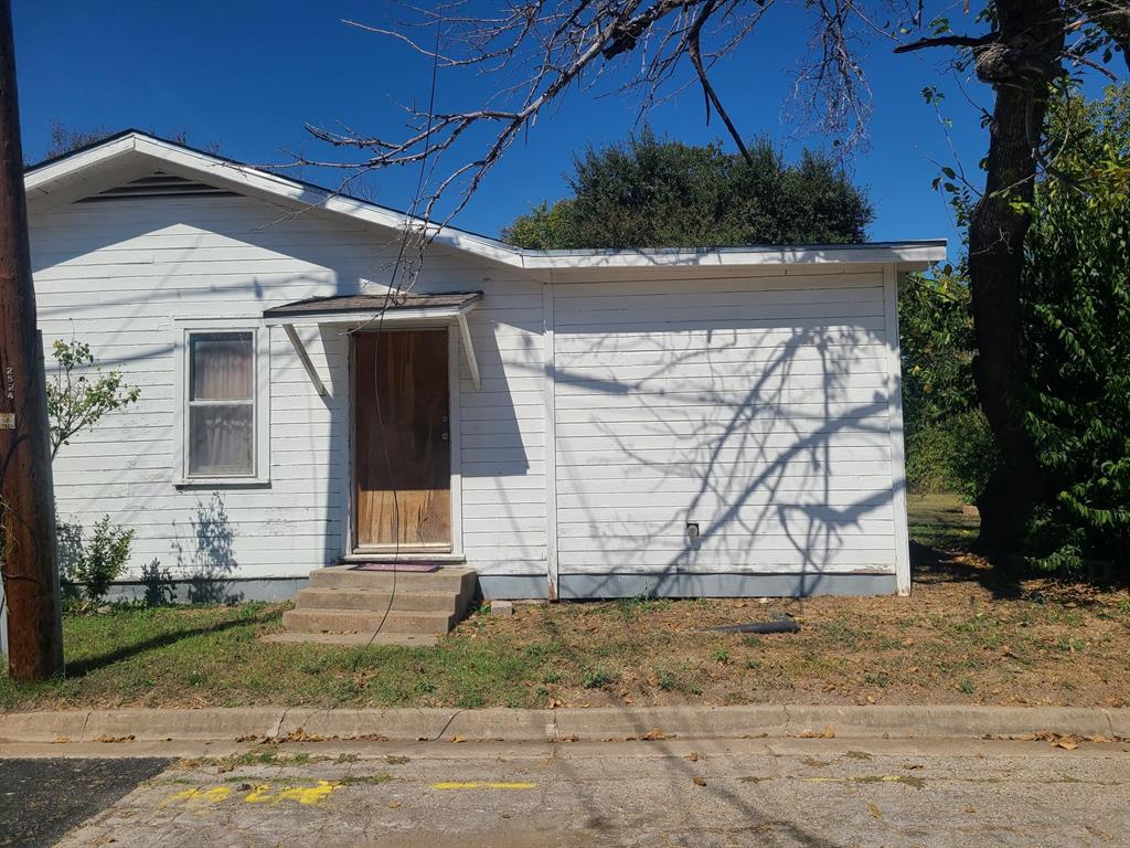 2524 S 9th Street
