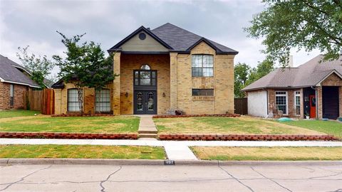 Photo of 4917 Meadow Vista Place, Garland, TX 75043 (MLS # 21200402)