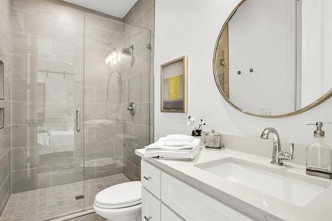 Tiny photo for 4116 University Boulevard #A3, University Park, TX 75205 (MLS # 21098819)