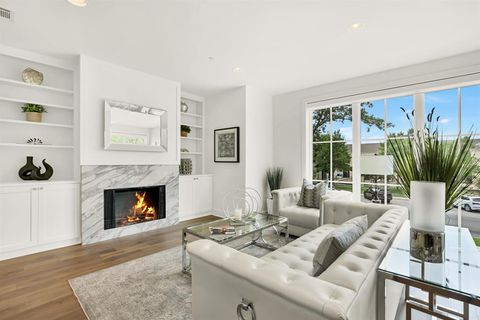 Tiny photo for 4116 University Boulevard #A3, University Park, TX 75205 (MLS # 21098819)