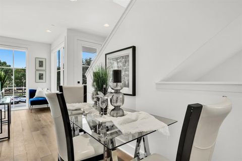 Tiny photo for 4116 University Boulevard #A3, University Park, TX 75205 (MLS # 21098819)