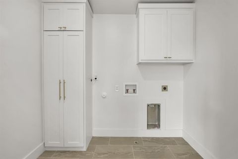 Tiny photo for 4116 University Boulevard #A3, University Park, TX 75205 (MLS # 21098819)