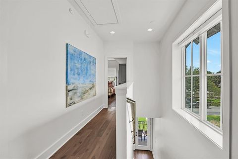 Tiny photo for 4116 University Boulevard #A3, University Park, TX 75205 (MLS # 21098819)