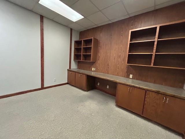 Andrews Distributing Add 7389 - Commercial Lease