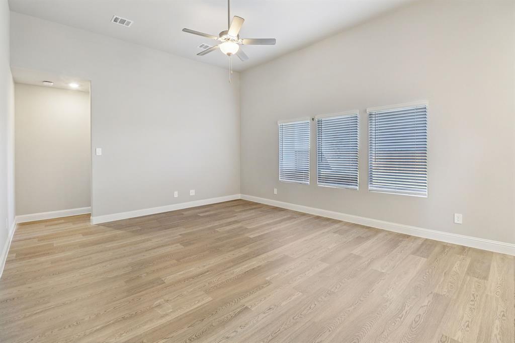 Lakehaven - Residential