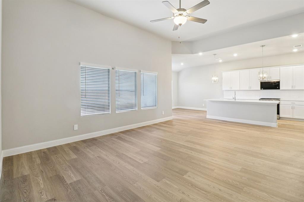 Lakehaven - Residential