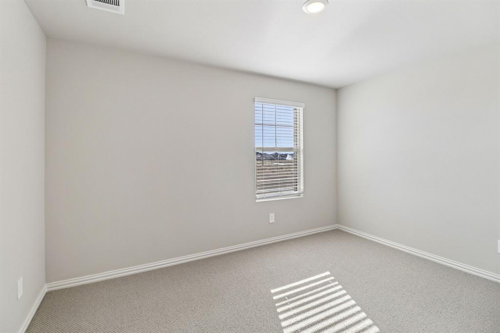 Lakehaven - Residential