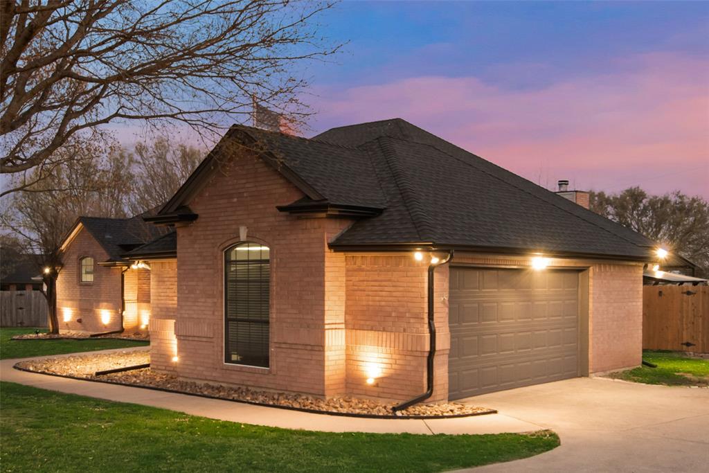 2807 London Lane