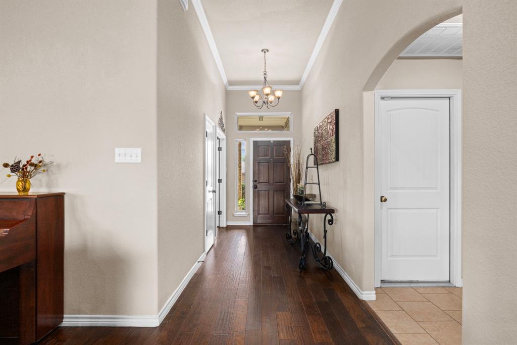 8714 Hansom Cab Circle