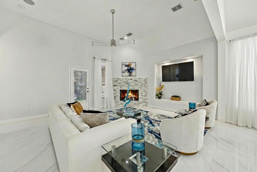 SORRELLWOOD PARK - Residential