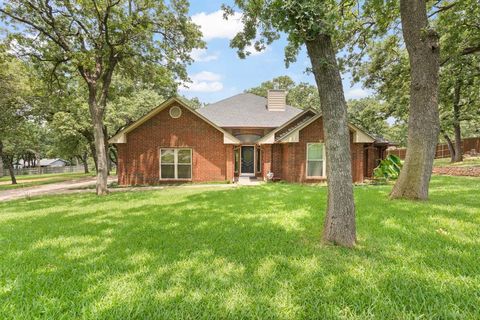 117 William Wallace Drive Burleson TX 76028