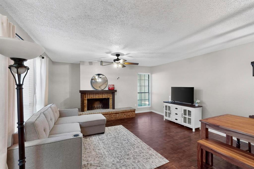 9611 Walnut Street 1105