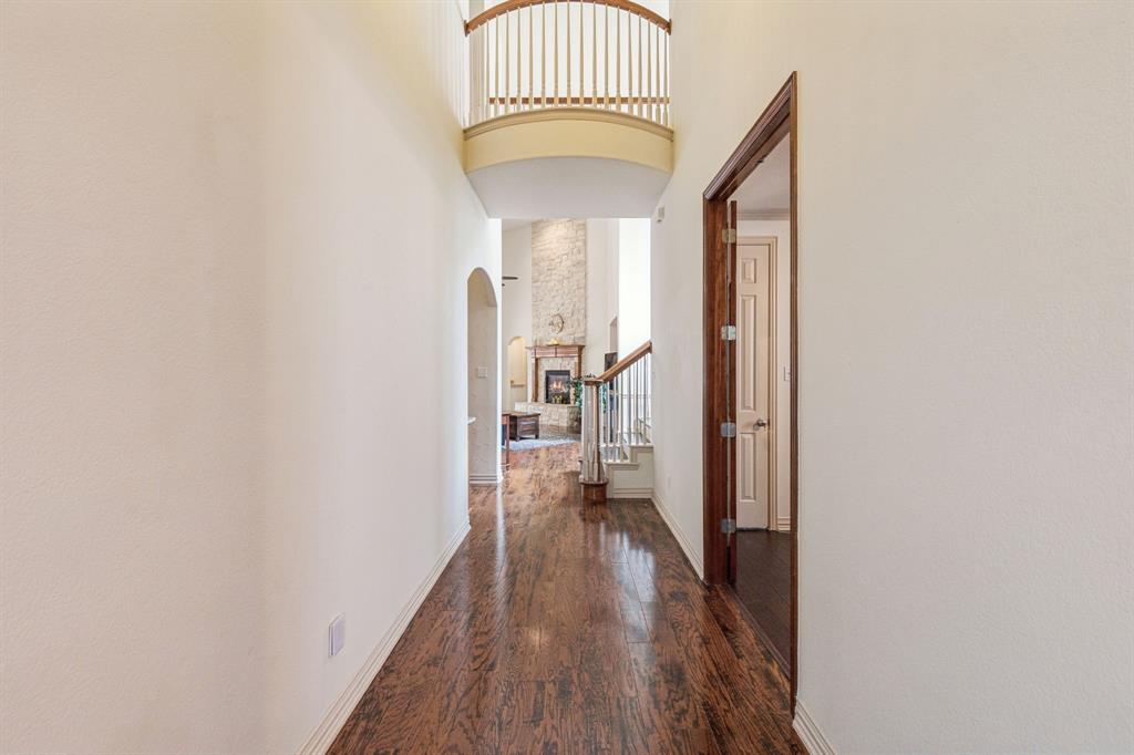 3261 Heatherbrook Lane