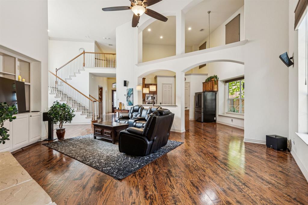 3261 Heatherbrook Lane