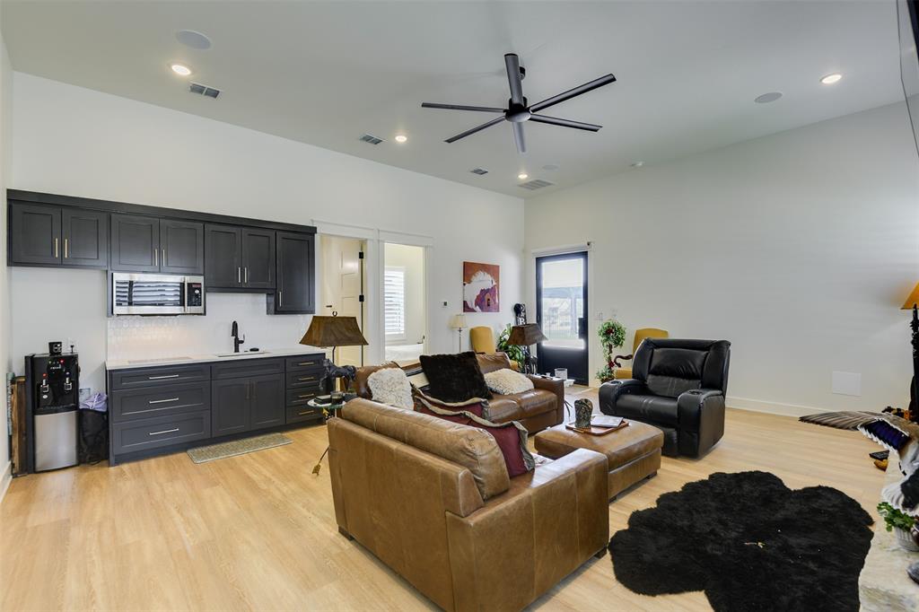 Veridian Point - Residential