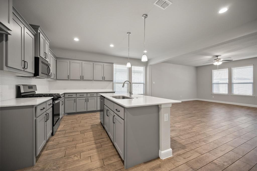 Trails Elizabeth Crk Ph 4 - Residential Lease