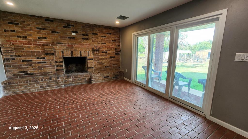 E Smith - Residential Lease