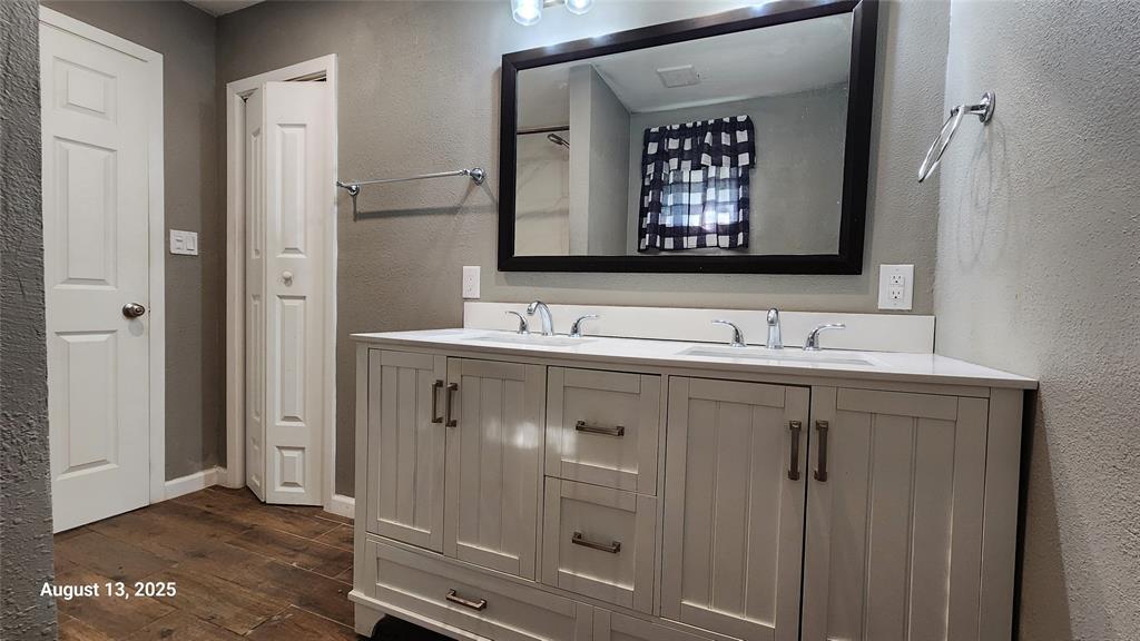 E Smith - Residential Lease