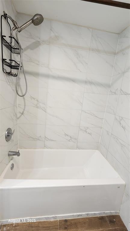 E Smith - Residential Lease