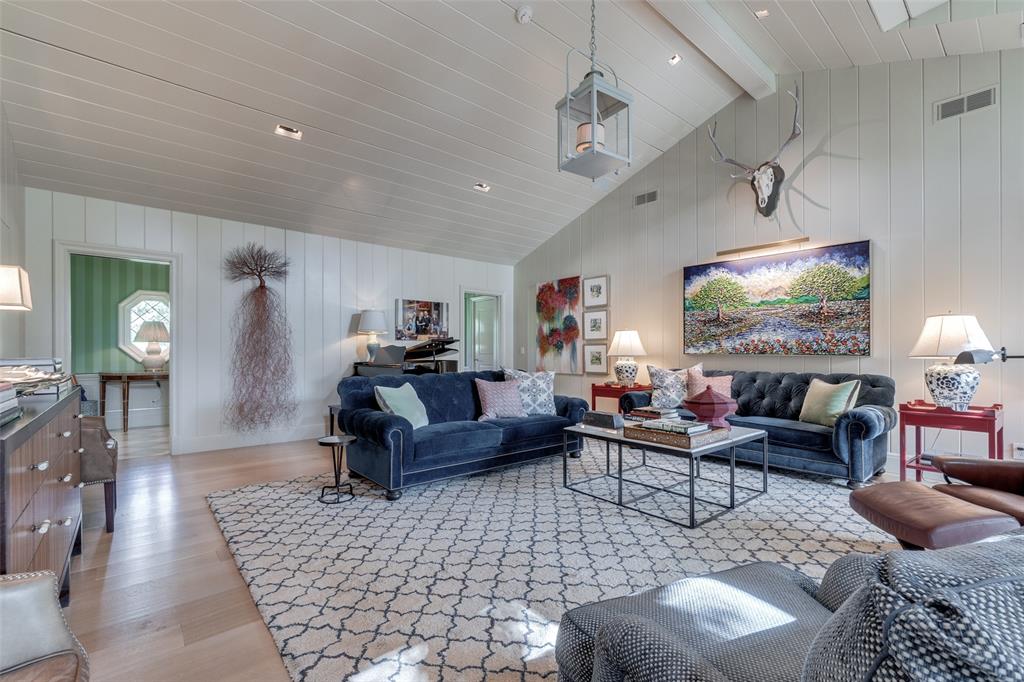 Highland Park West 01 Instl - Residential