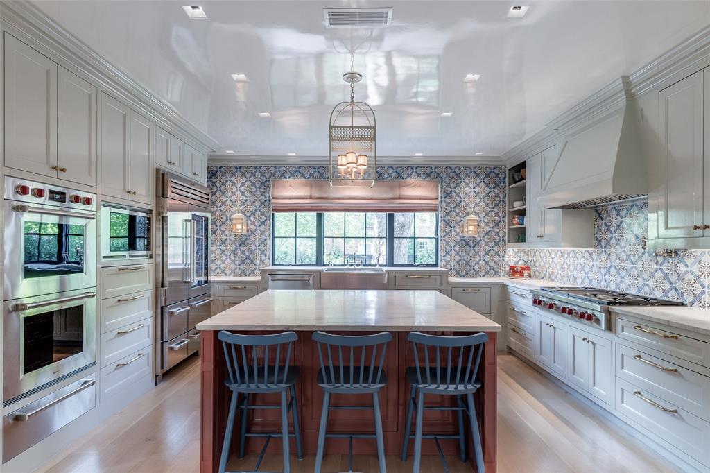 Highland Park West 01 Instl - Residential