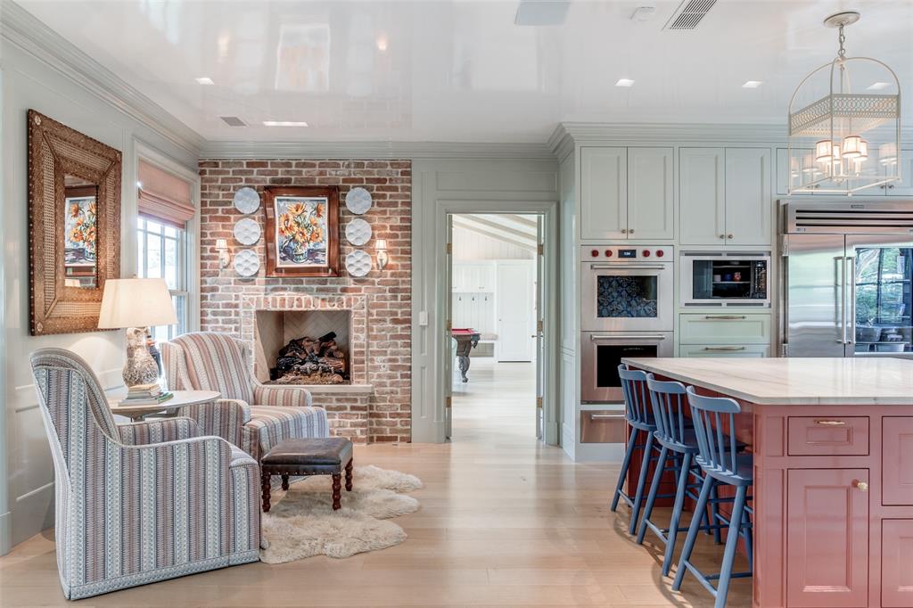 Highland Park West 01 Instl - Residential