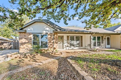 3014 Kathleen Lane Euless TX 76039