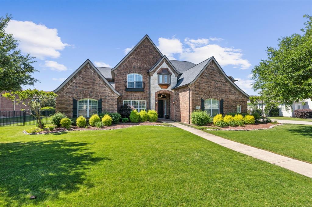 2405 Ranch House
