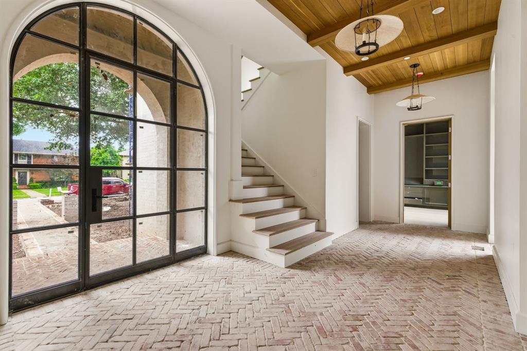 3512 Wentwood Drive