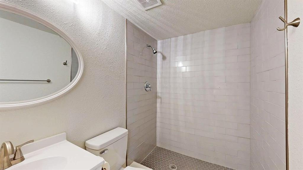 Looper Frank Add - Residential