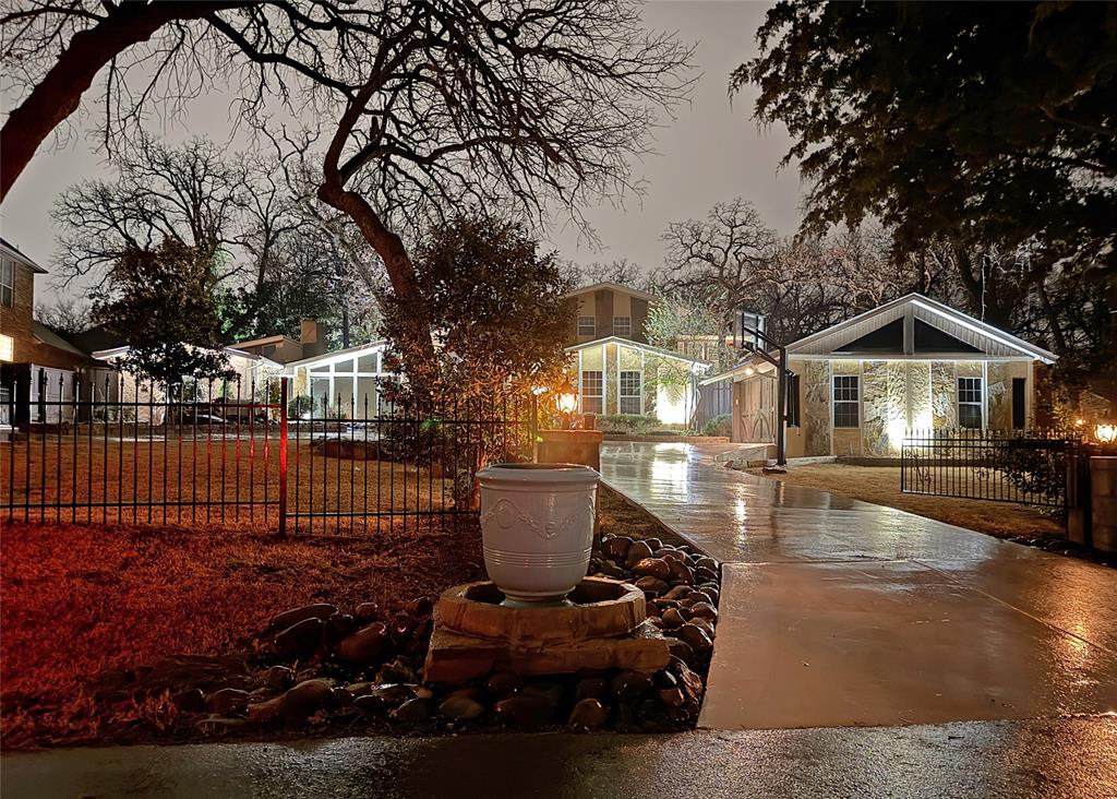 Looper Frank Add - Residential