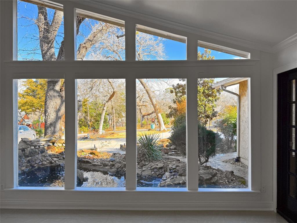 Looper Frank Add - Residential