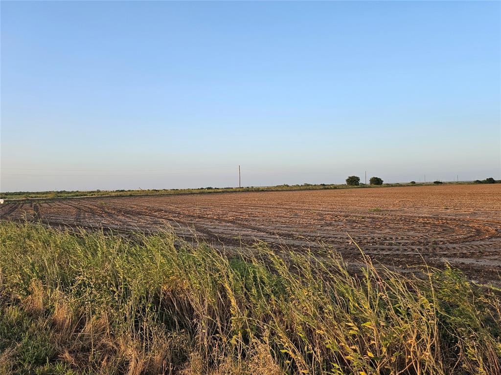 1.5 Acres County Road 235