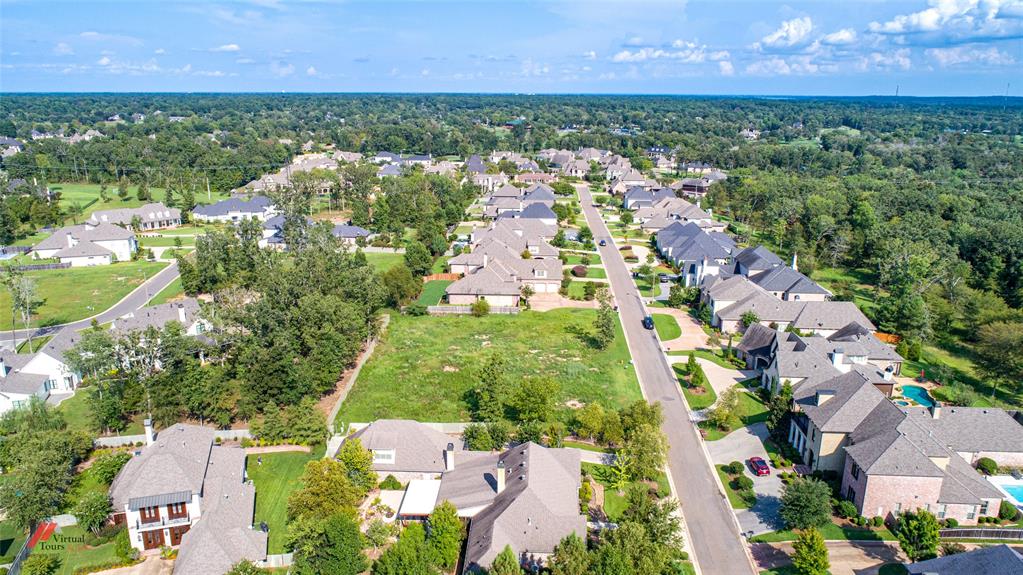 Southern Trace - Land