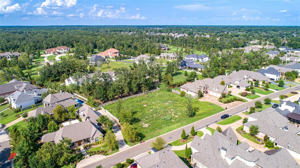 Southern Trace - Land