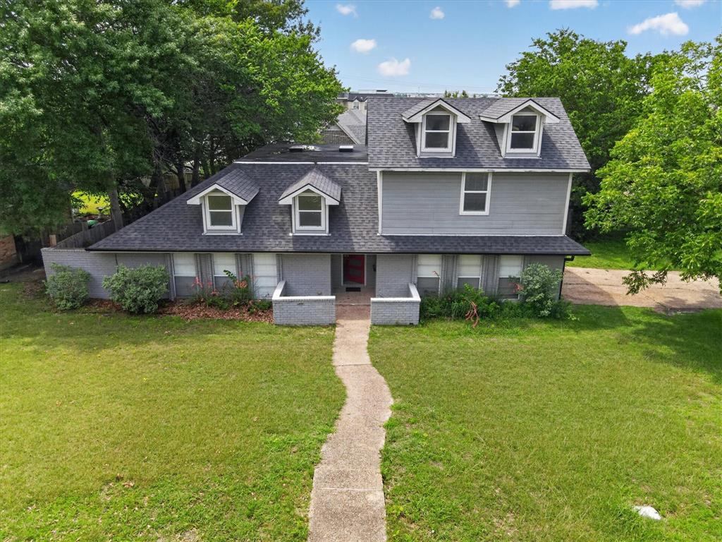 1400 Ems Road W