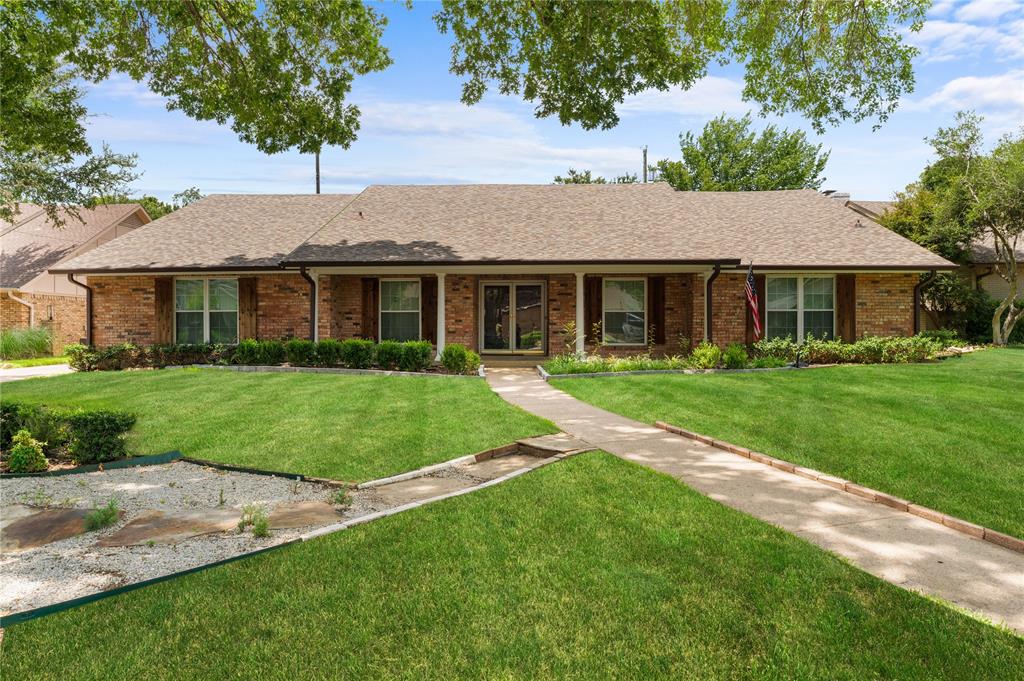 1317 Broadmoor Lane
