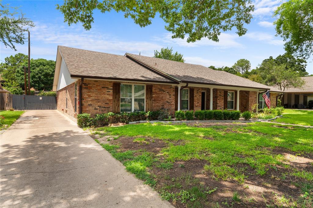 1317 Broadmoor Lane